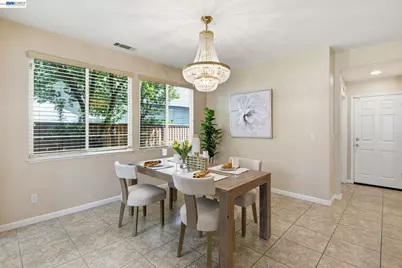 2631 Amatchi Ct, Tracy, CA 95304 - Photo 15