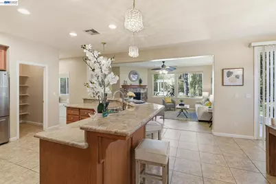 2631 Amatchi Ct, Tracy, CA 95304 - Photo 13