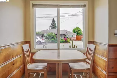 4050 Somerset Ave, Castro Valley, CA 94546 - Photo 5