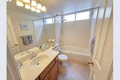 2850 Montair Way, Union City, CA 94587 - Photo 15
