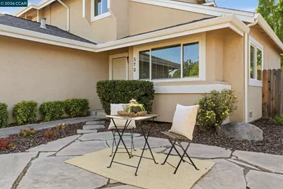 572 Shannon Dr, Vacaville, CA 95688 - Photo 7