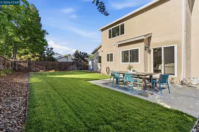 572 Shannon Dr, Vacaville, CA 95688 - Photo 51