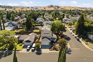 572 Shannon Dr, Vacaville, CA 95688 - Photo 57