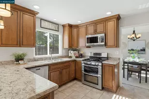 572 Shannon Dr, Vacaville, CA 95688 - Photo 23