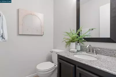 572 Shannon Dr, Vacaville, CA 95688 - Photo 33