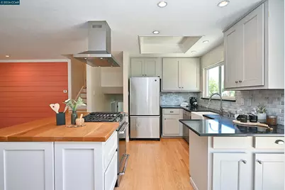 731 Hamilton Dr, Pleasant Hill, CA 94523 - Photo 3