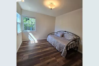 241 Humboldt St, San Rafael, CA 94901 - Photo 23
