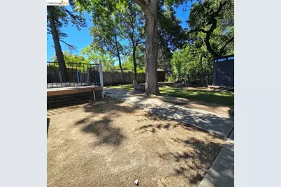 241 Humboldt St, San Rafael, CA 94901 - Photo 33