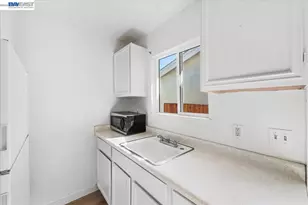 1844 Elm St, Livermore, CA 94551 - Photo 59