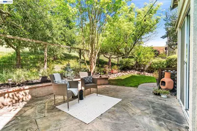690 Glasgow Cir, Danville, CA 94526 - Photo 39