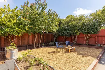 7232 Lincoln Ave, El Cerrito, CA 94530 - Photo 39