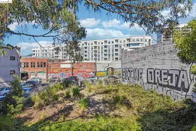 3070 Brook St, Oakland, CA 94611 - Photo 5