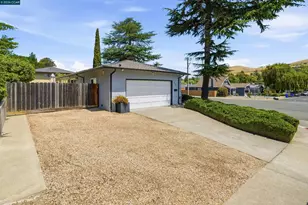 2297 Johanna Ct, Pinole, CA 94564 - Photo 31