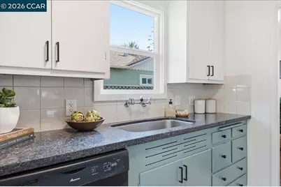 418 44th St, Richmond, CA 94805 - Photo 11