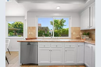 33590 Quail Run Rd, Fremont, CA 94555 - Photo 19
