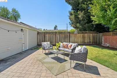 264 Marlow Drive, Oakland, CA 94605 - Photo 55