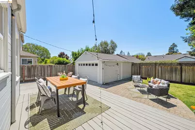 264 Marlow Drive, Oakland, CA 94605 - Photo 45