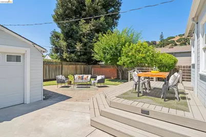 264 Marlow Drive, Oakland, CA 94605 - Photo 53