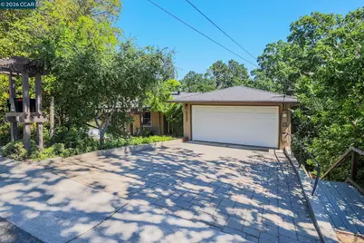 2050 Blackwood Dr, Walnut Creek, CA 94596 - Photo 3