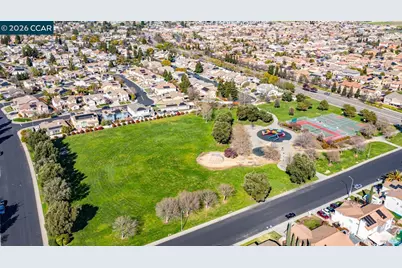 897 Sapphire Cir, Vacaville, CA 95687 - Photo 37