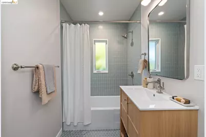 371 Rugby Ave, Berkeley, CA 94708 - Photo 19