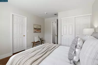 112 Mont St Michel Way, Martinez, CA 94553 - Photo 35