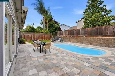 112 Mont St Michel Way, Martinez, CA 94553 - Photo 49
