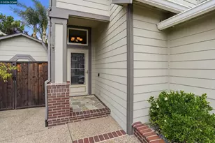 112 Mont St Michel Way, Martinez, CA 94553 - Photo 3