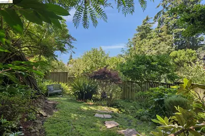 1090 Cragmont Ave, Berkeley, CA 94708 - Photo 77