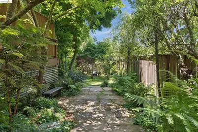 1090 Cragmont Ave, Berkeley, CA 94708 - Photo 79