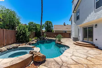 370 Gristmill Dr, Brentwood, CA 94513 - Photo 47