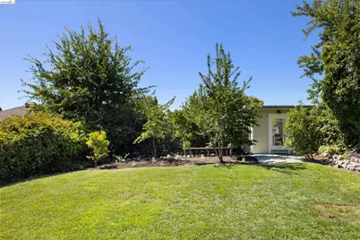 743 Calmar, Oakland, CA 94610 - Photo 19