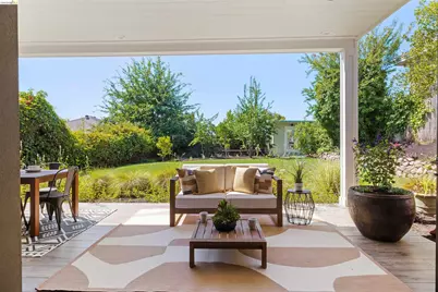 743 Calmar, Oakland, CA 94610 - Photo 5