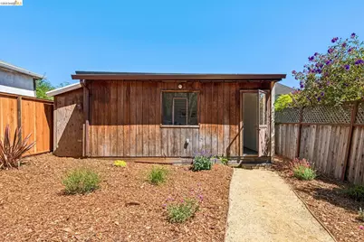 4130 Gilbert St, Oakland, CA 94611 - Photo 59