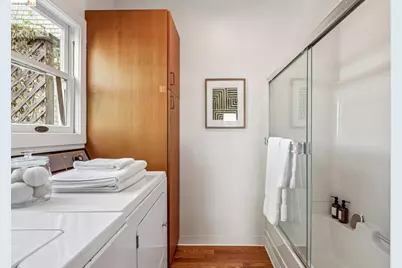 4130 Gilbert St, Oakland, CA 94611 - Photo 33
