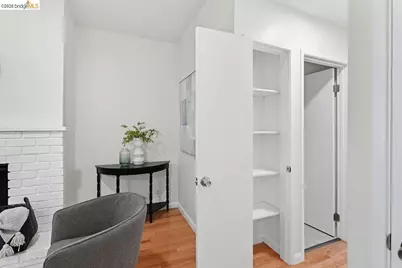 3800 Maybelle Ave #7, Oakland, CA 94619 - Photo 5