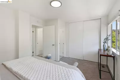 3800 Maybelle Ave #7, Oakland, CA 94619 - Photo 25