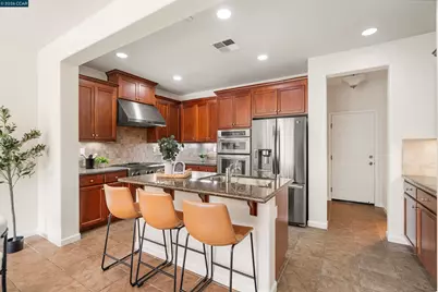 5267 Fioli Loop, San Ramon, CA 94582 - Photo 13