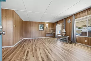 54 Koch Ln, Concord, CA 94518 - Photo 9