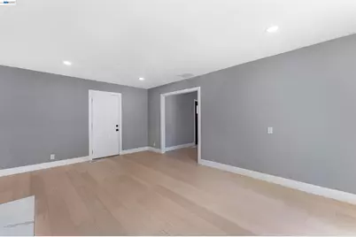 3727 Northridge Dr, Concord, CA 94518 - Photo 45