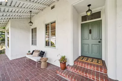 5933 Johnston Dr., Oakland, CA 94611 - Photo 5