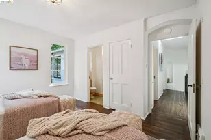 5933 Johnston Dr, Oakland, CA 94611 - Photo 35