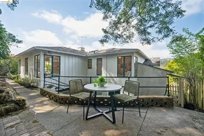 5933 Johnston Dr., Oakland, CA 94611 - Photo 39