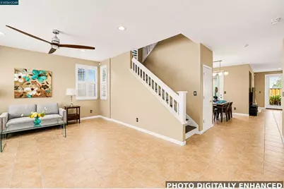586 Dutch Elm Dr, Hercules, CA 94547 - Photo 5
