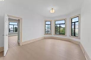 402 10th St, Oakland, CA 94606 - Photo 3