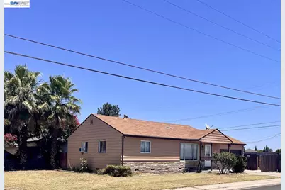 1003 Trinity St, Manteca, CA 95336 - Photo 1