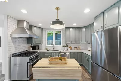 1464 Olympus Ave, Berkeley, CA 94708 - Photo 17