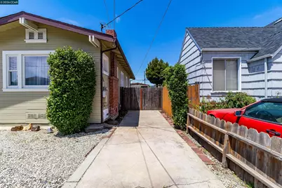439 44th St, Richmond, CA 94805 - Photo 5