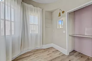 818 18th St, Oakland, CA 94607 - Photo 5