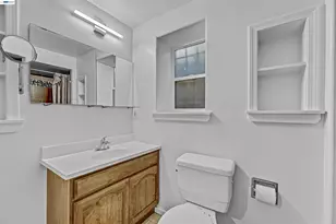 818 18th St, Oakland, CA 94607 - Photo 53